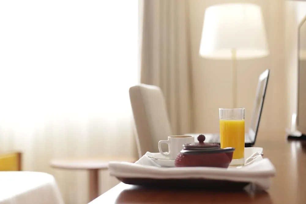 Avenida Hotel Almeria